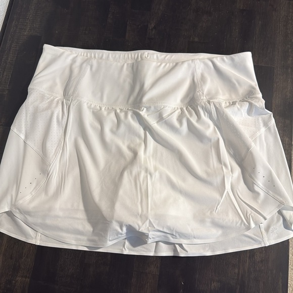 Athleta White Run With It Skort Activewear Size 1X - Picture 2 of 9